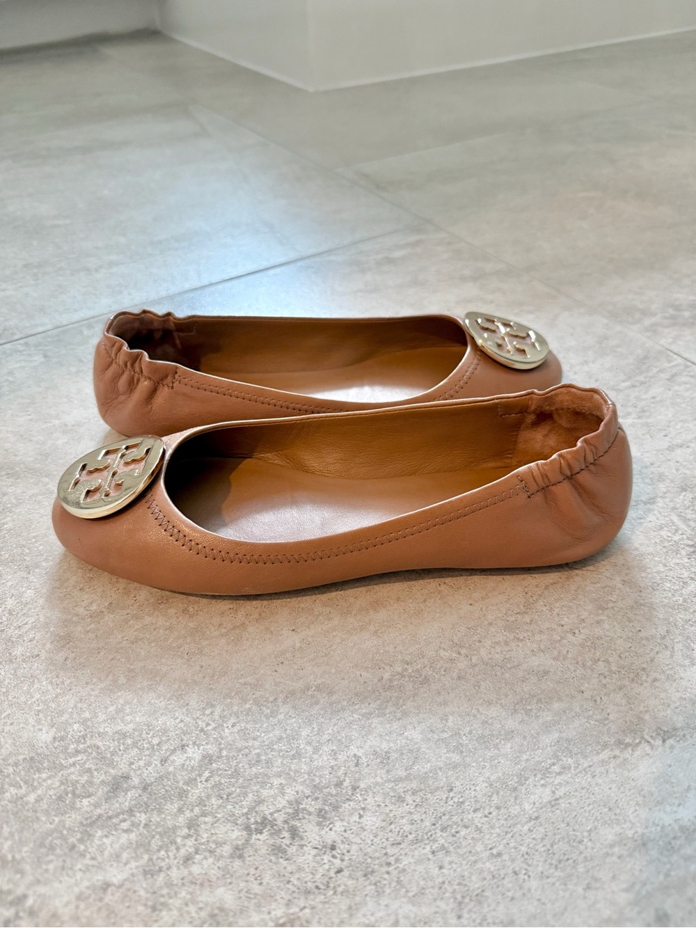 Tory Burch Minnie Travel Ballet Flats Royal Tan/Gold Size 7.5 - Picture 5 of 9